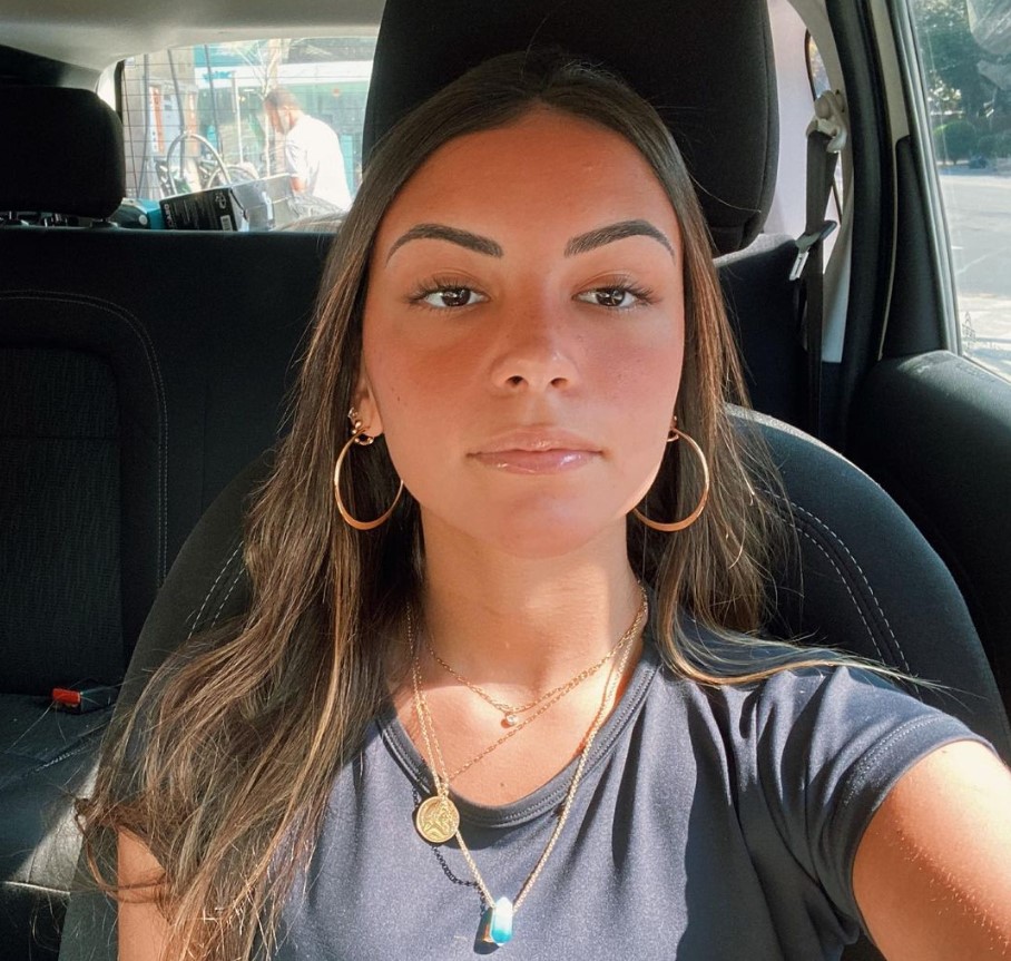 gabimfmoura plastic surgery Image 3