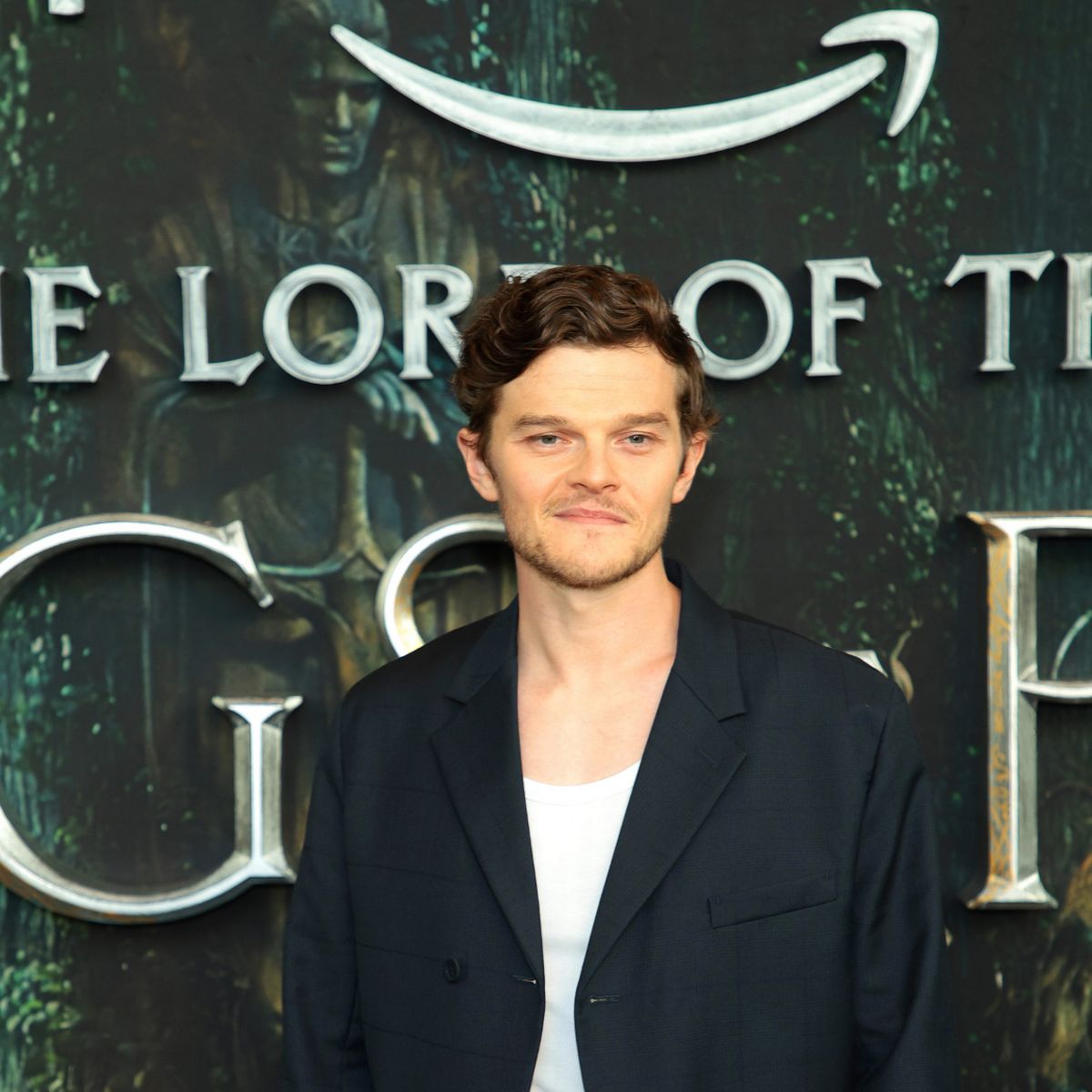 Robert Aramayo&rsquo;s Girlfriend: Who Is She? Dating History, Parents And