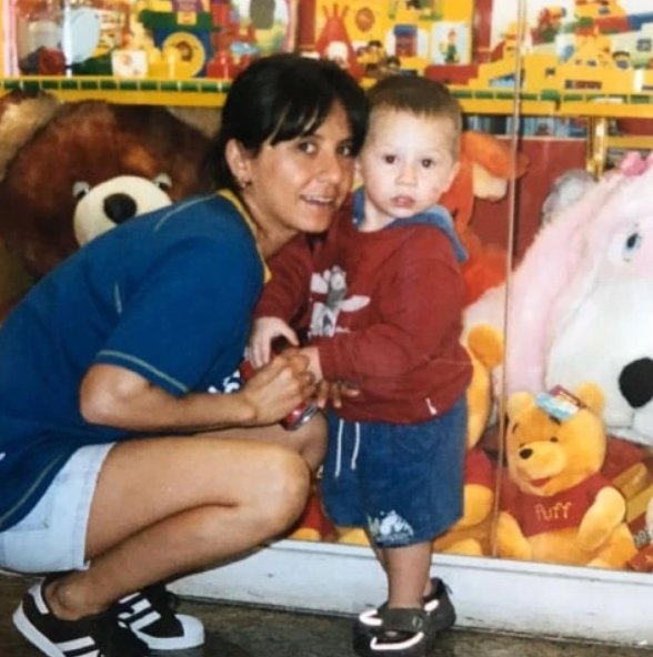 Alexis Mac Allister Mother Silvina Riela Is A Businesswoman And The