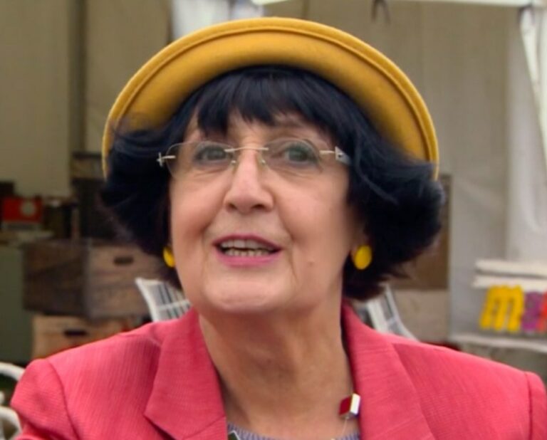 Anita Manning