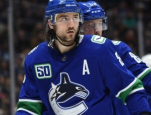Chris Tanev 