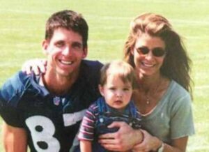 Ed McCaffrey with wife and kid