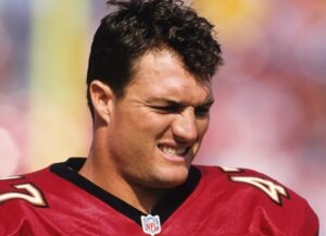 John Lynch football player