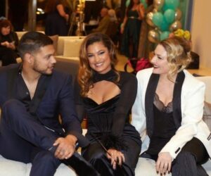 Madchen Amick with her children