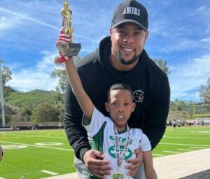 Rodger Saffold with his kid
