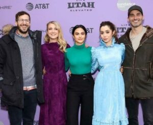 Tyler Hoechlin with co-stars