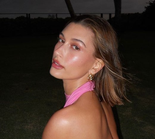 Hailey Baldwin
