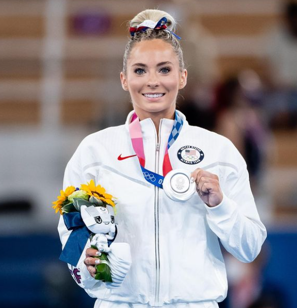 From Gold Medals to Diapers Olympic Gymnast MyKayla Skinner Announces