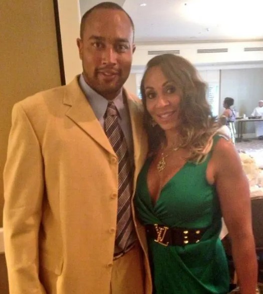 Chuck Smith’s Wife, Mynique Smith: Age, Height, Weight, Relationship