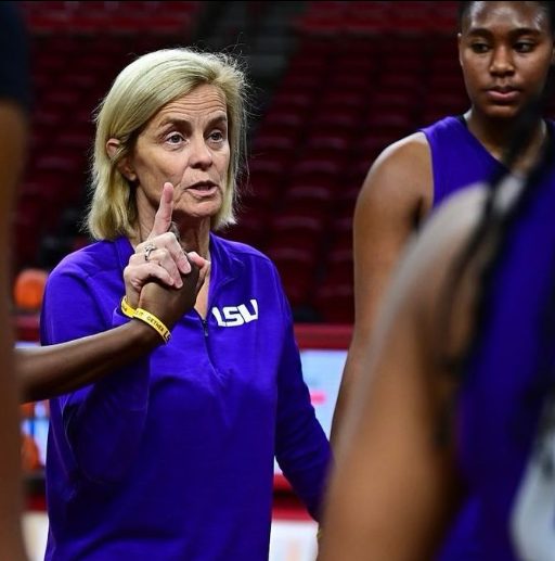 Kim Mulkey Parents, Husband, Siblings, Bio, Wiki, Age, Career, Net