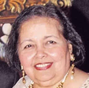 Pamela Chopra 