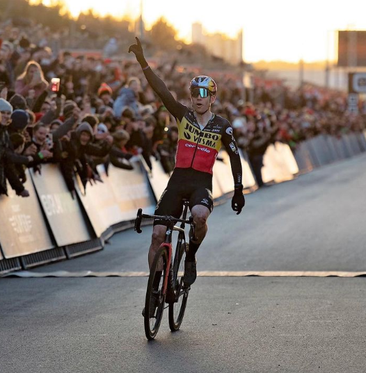 Who is Wout Van Aert's Wife, Sarah De Bie? Career, Net Worth 2023