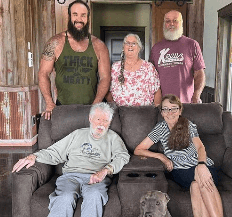 Who Is Braun Strowman Wife? Relationship Status, Pet Dog and More