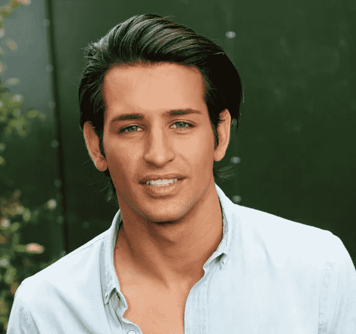 Who Is Ollie Locke Sister? Meet Amelia Locke Age Difference And Wiki