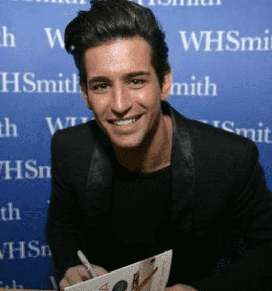 Who Is Ollie Locke Sister? Meet Amelia Locke Age Difference And Wiki