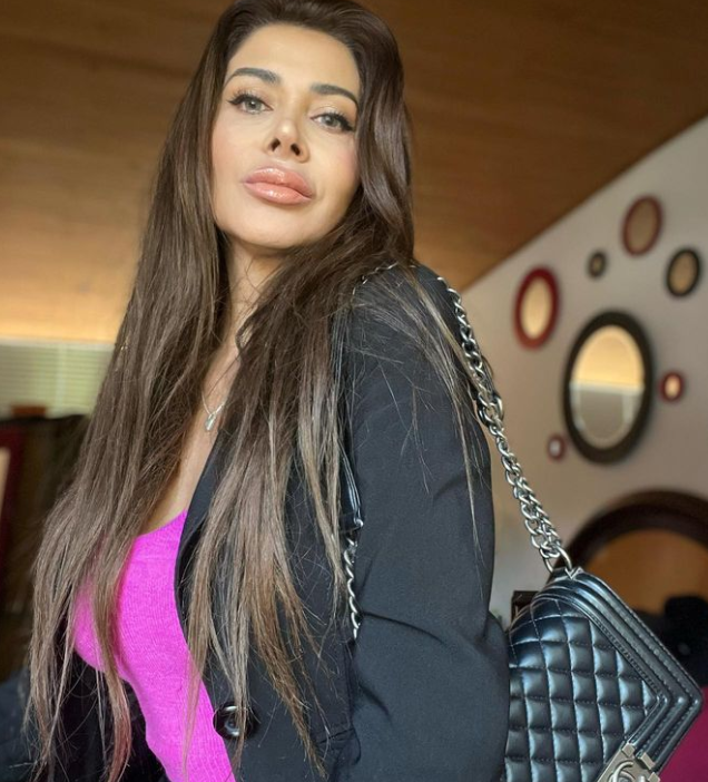 Ignacia Michelson Nacionalidad Family Tree: Hermana (Sister) Javiera