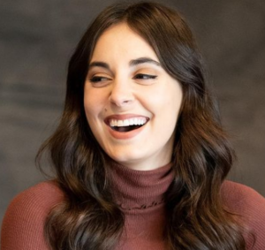 Kristen Vaganos: Age, Bio/Wiki, Career And More About New Molly Recast