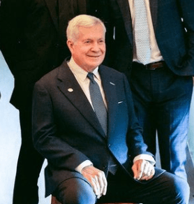 Mack Brown: Wife Sally Brown, Career, Height, Weight, Net Worth 2023