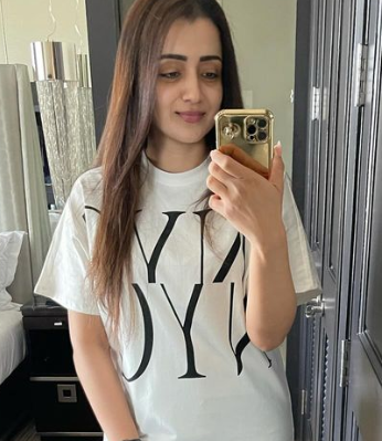 Trisha Krishnan: The Controversial Leaked Video and Photo Scandal Explored