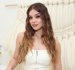 Hailee Steinfeld