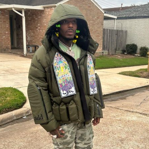 Sauce Walka Wife Bambi Doe Pregnant And Baby Bump