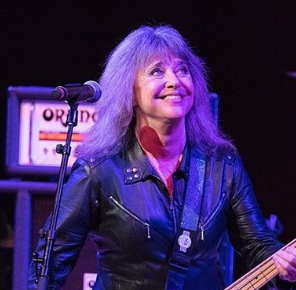 Suzi Quatro
