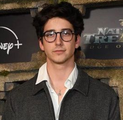 Milo Manheim
