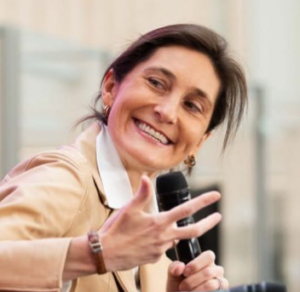 Amélie Oudea-Castera