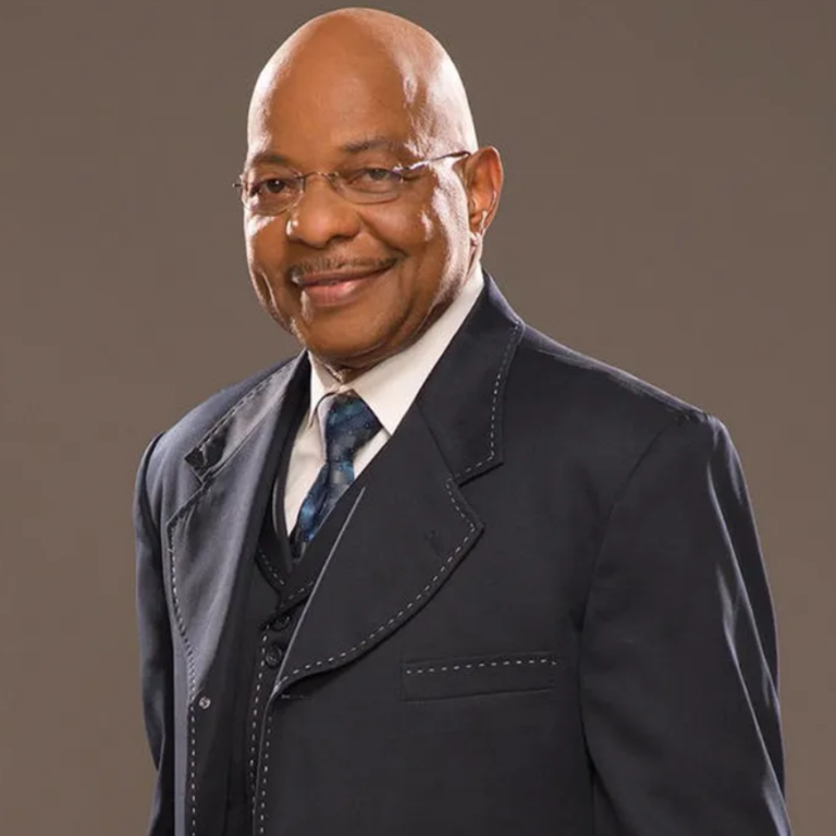 Teddy Long