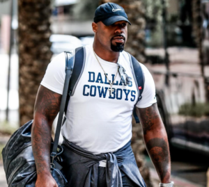 Tyron Smith