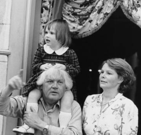 Molly Russell Parents Ken And Vivian