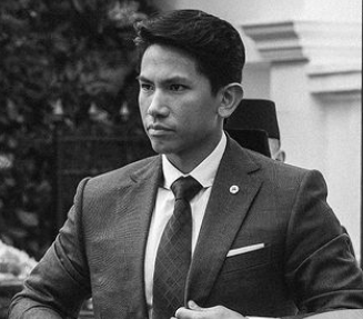 Who Is Prince Mateen? Meet Ex Girlfriend, Wife Anisha Isa, Parents And More