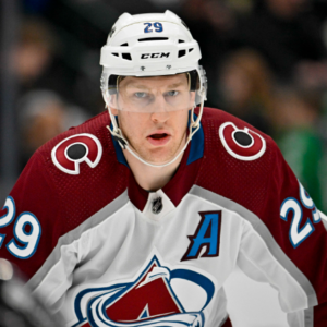 Nathan MacKinnon