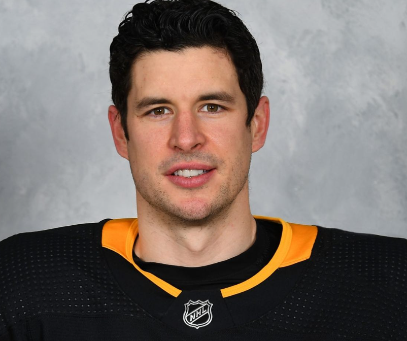 Sidney Crosby & David Pastrnak Clash on the Ice