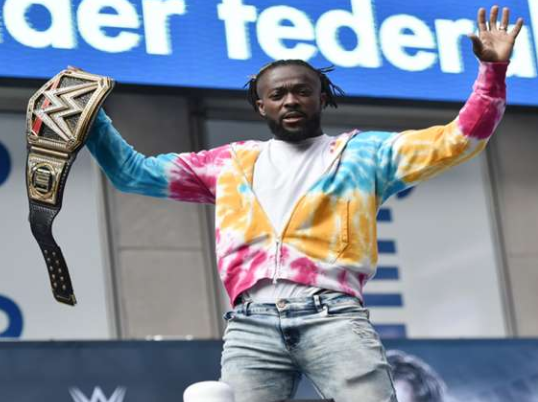 kofi kingston kyrie 4