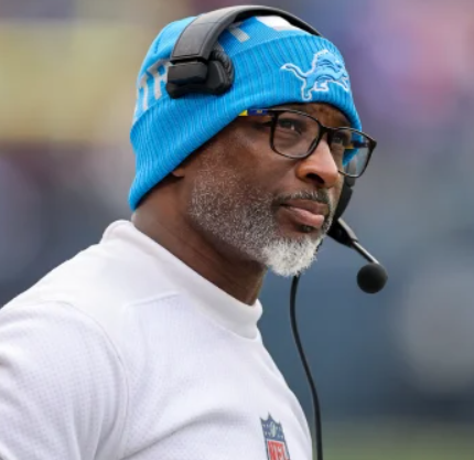 Aaron Glenn Takes Over as Jets Head Coach: Former MVP Raises Serious