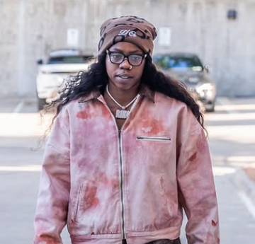 Arike Ogunbowale’s Sweet 2 Words for Lala Ronay’s Stunning Dinner Look