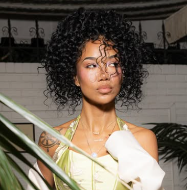 Jhené Aiko’s Free Massages for Firefighters Went Viral, Netizens