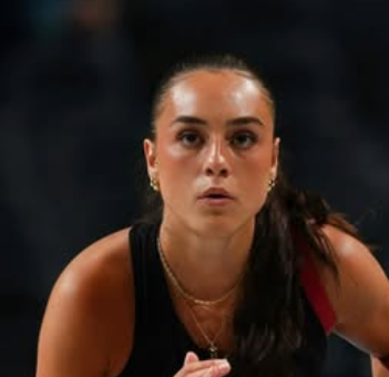 Nika Muhl’s Powerful Tribute to Paige Bueckers Sparks Hope After Injury