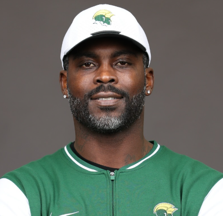 Michael Vick’s Wild Throw at Norfolk State Stuns Crowd and Terence Crawford