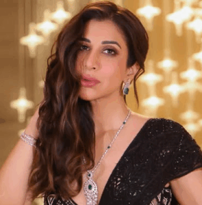 Sophie Choudry 