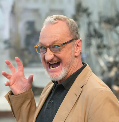 Robert Englund