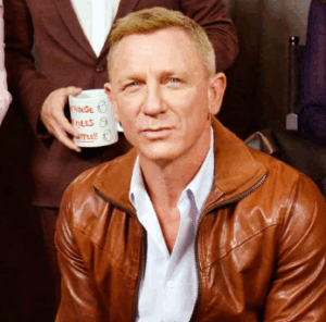 Daniel Craig