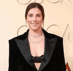 Hilary Knight