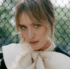 Mackenzie Davis