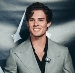 Braden Peters