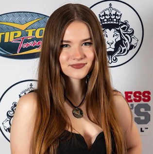 Why Sienna Rose Is Trending Online? AI Influencers Brand