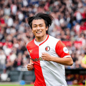 Ayase Ueda