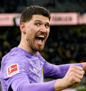 Gregor Kobel