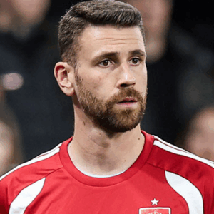 Unai Simón